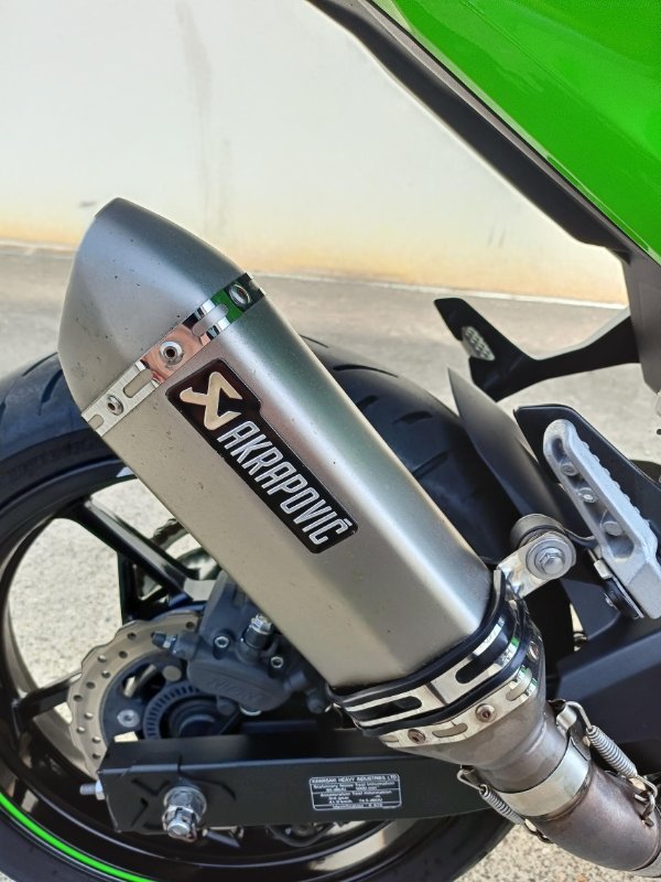 2022 Kawasaki NINJA 400 GREEN