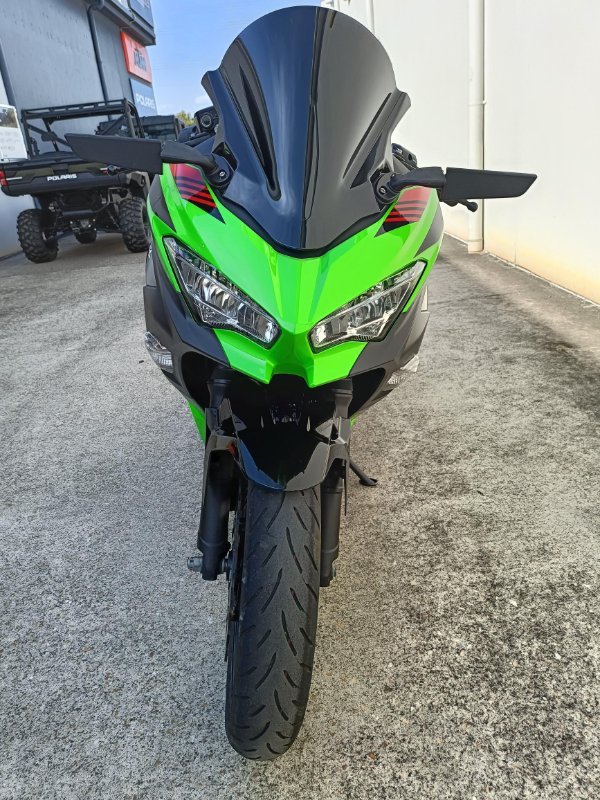 2022 Kawasaki NINJA 400 GREEN