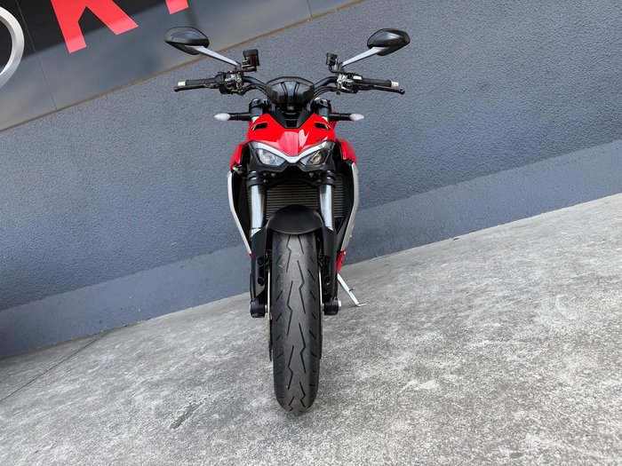 2022 Ducati Streetfighter V2 Streetfighter Red