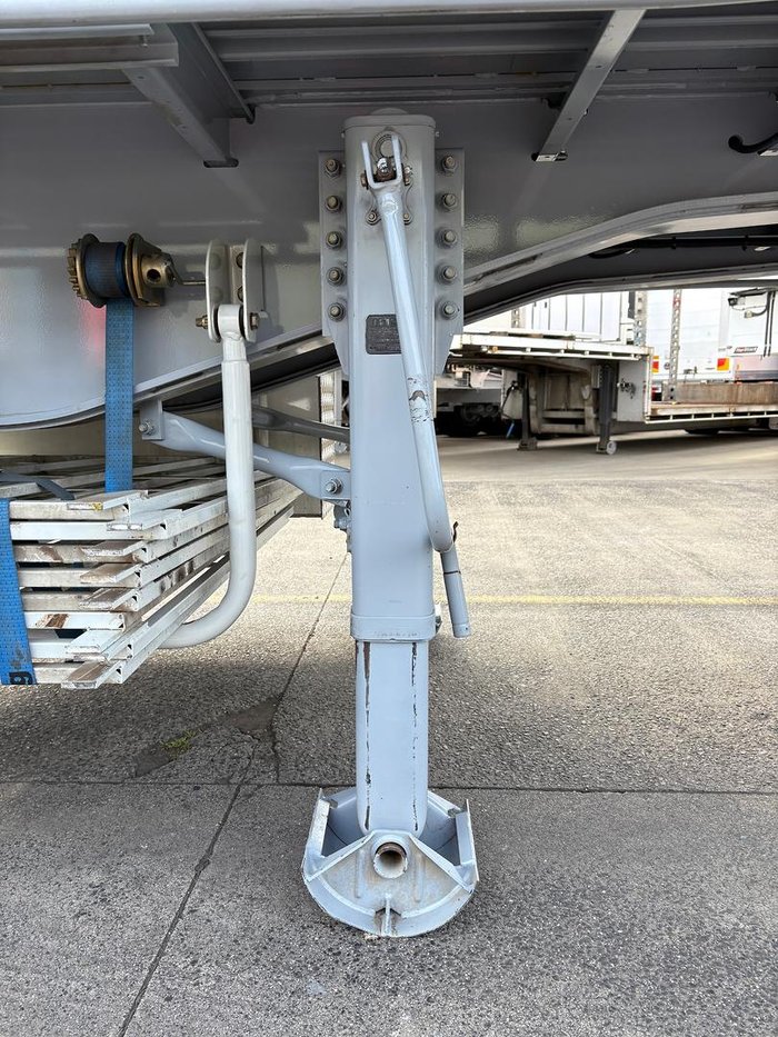 2023 CIMC St3 34 Pallet Sd B Double Load Restraint R/T
