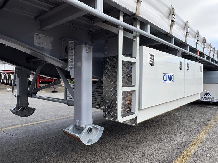 2023 CIMC St3 34 Pallet Sd B Double Load Restraint R/T