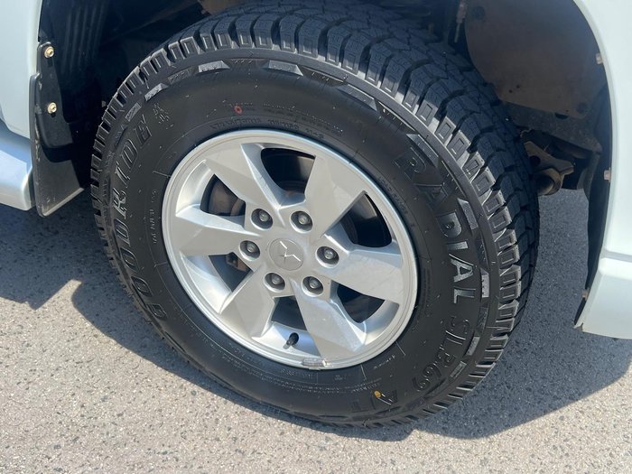 2018 Mitsubishi Triton GLX+ MQ MY18 4X4 Dual Range White