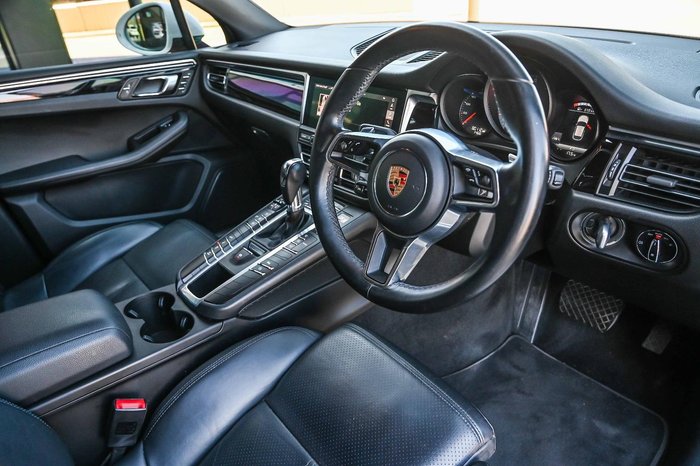 2019 Porsche Macan S