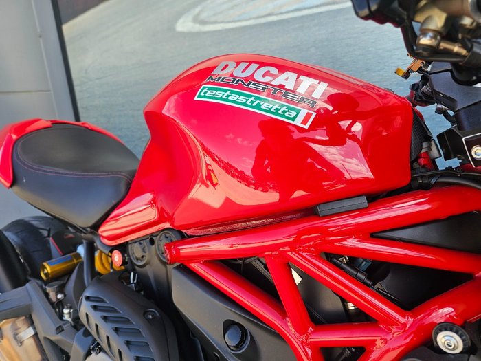 2014 DUCATI MONSTER 1200S Red