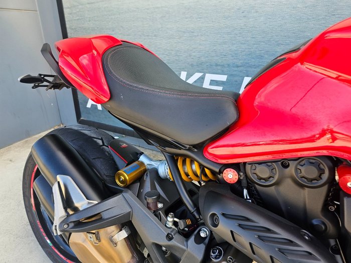 2014 DUCATI MONSTER 1200S Red