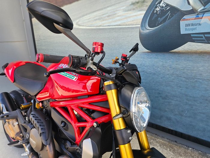 2014 DUCATI MONSTER 1200S Red