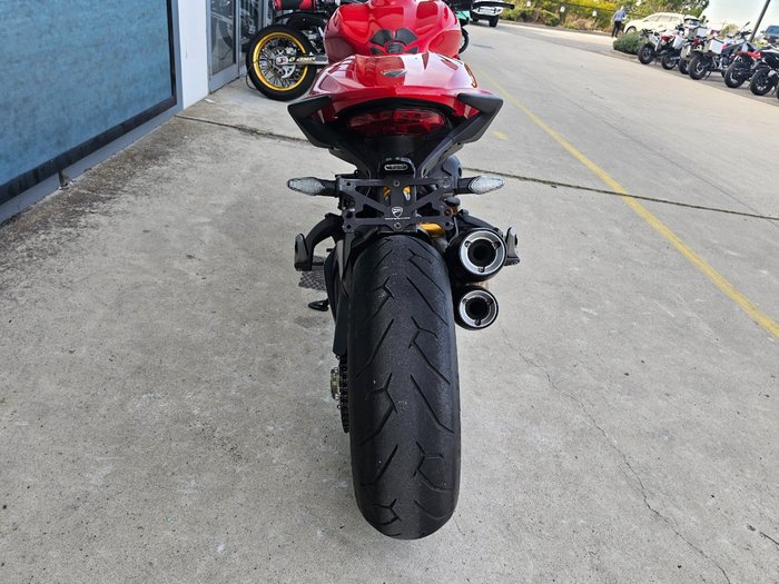 2014 DUCATI MONSTER 1200S Red