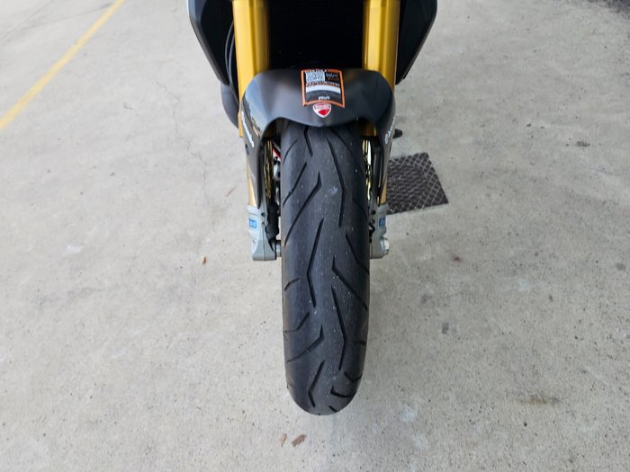2014 DUCATI MONSTER 1200S Red