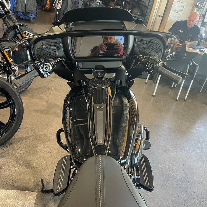 2025 Harley-davidson FLHX STREET GLIDE (117) Vivid Black