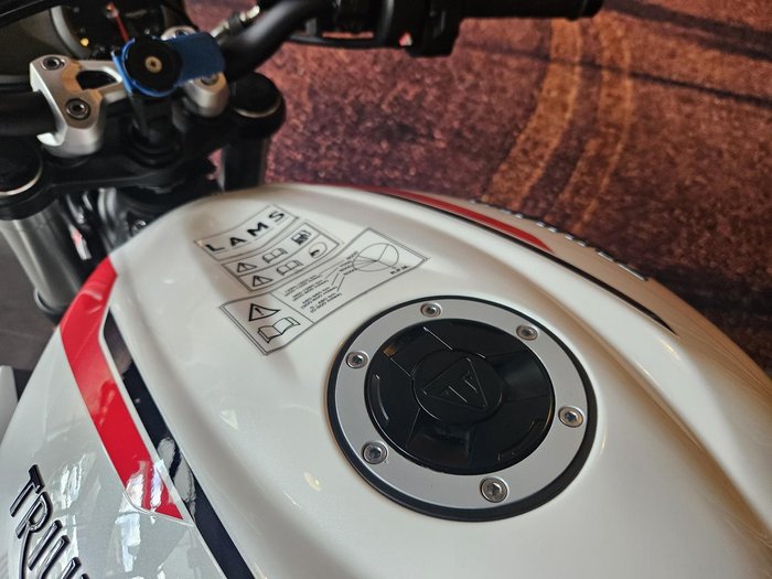 2022 Triumph Street Triple S 660 LAMS Street Triple White