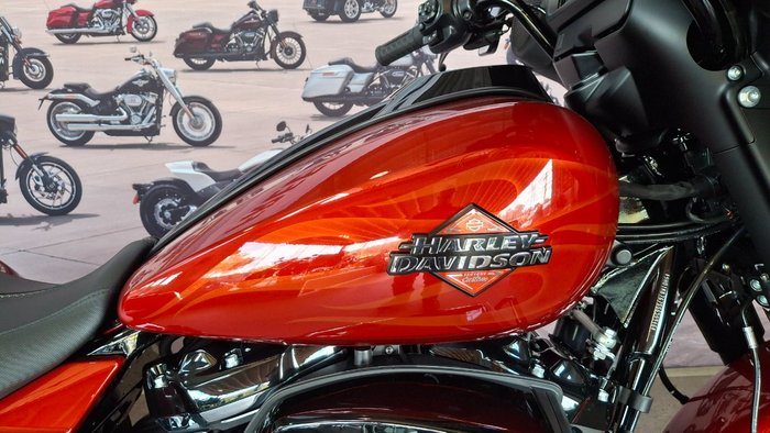 2025 Harley-davidson FLHX STREET GLIDE (117) WHSKEY FIRSTORM