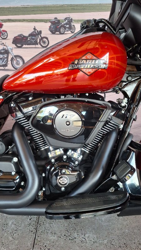 2025 Harley-davidson FLHX STREET GLIDE (117) WHSKEY FIRSTORM