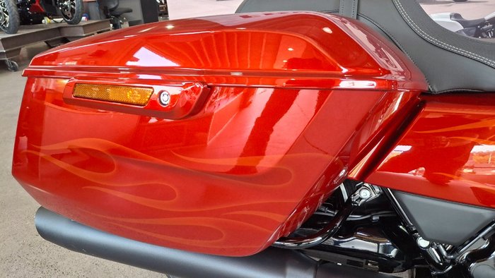 2025 Harley-davidson FLHX STREET GLIDE (117) WHSKEY FIRSTORM