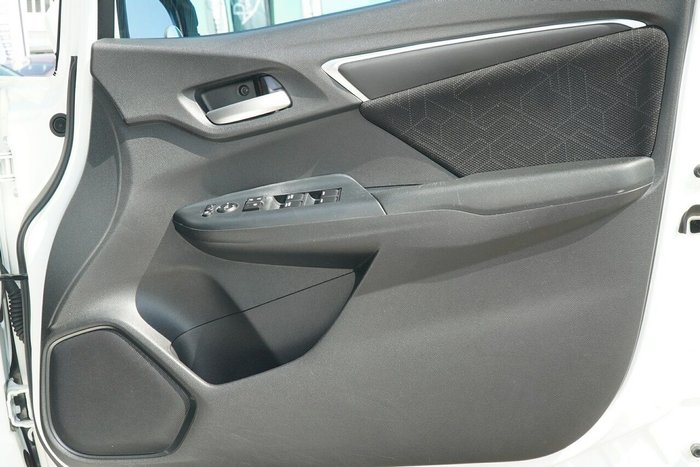 2015 Honda Jazz VTi-S