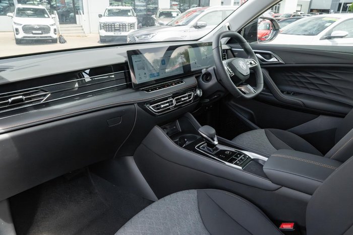 2025 MG HS Hybrid+ Excite