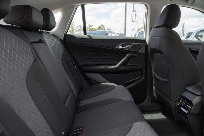 2025 MG HS Hybrid+ Excite