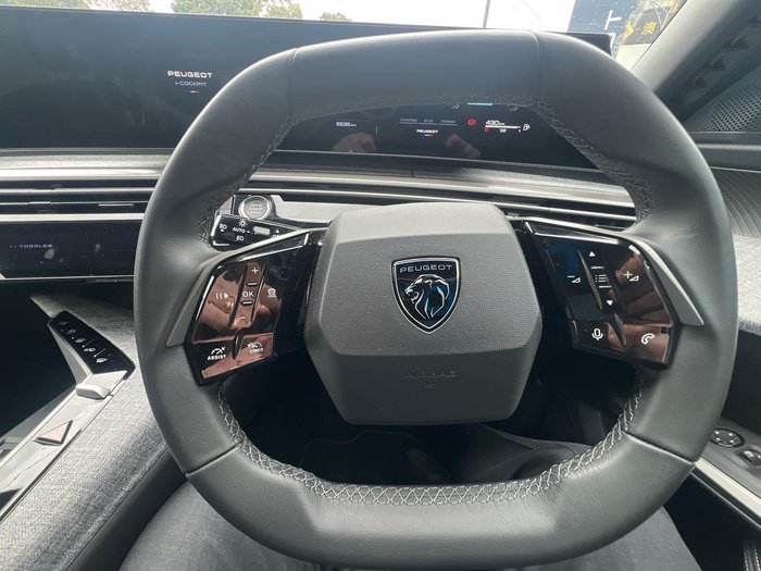 2024 Peugeot 3008 Allure Hybrid