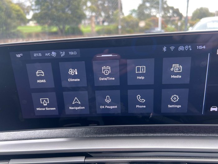 2024 Peugeot 3008 Allure Hybrid