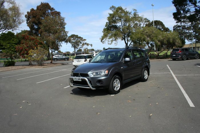 2010 Mitsubishi Outlander LS ZH MY11 Effect Grey