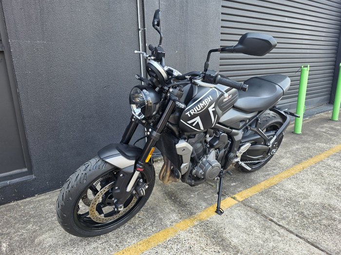 2022 Triumph TRIDENT 660 BLACK