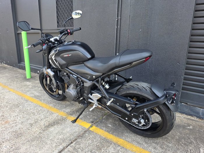 2022 Triumph TRIDENT 660 BLACK