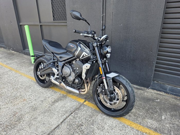 2022 Triumph TRIDENT 660 BLACK