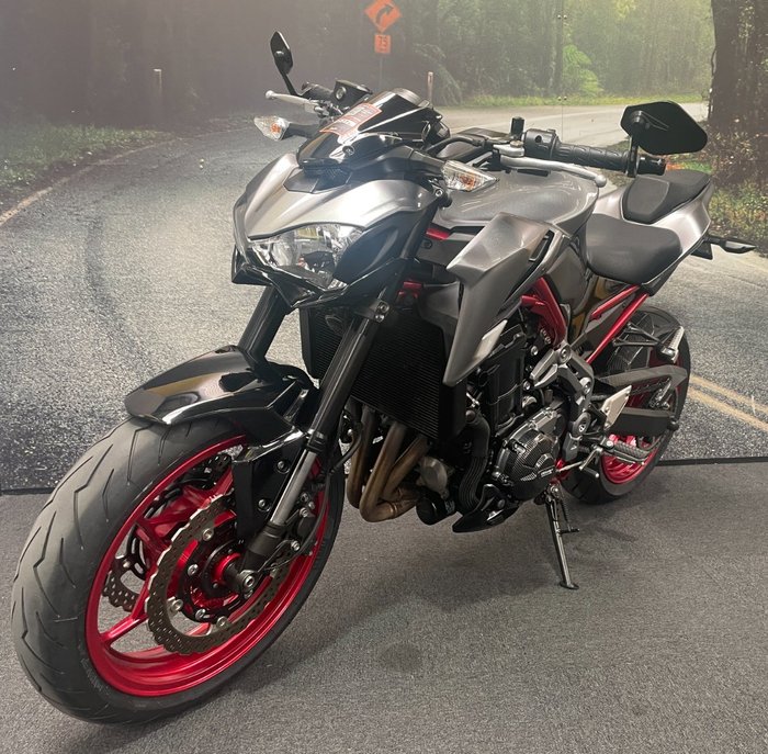 2019 Kawasaki Z900 (ZR900) Grey