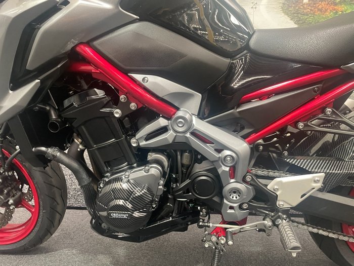 2019 Kawasaki Z900 (ZR900) Grey