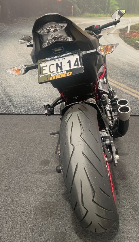2019 Kawasaki Z900 (ZR900) Grey