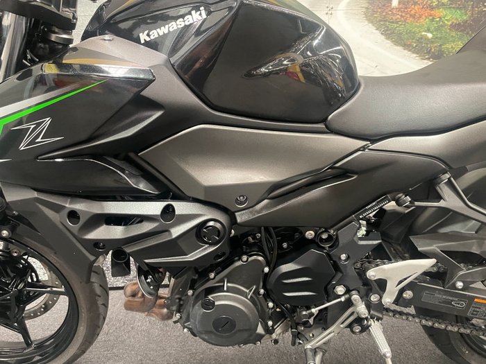 2024 Kawasaki Z500 Black