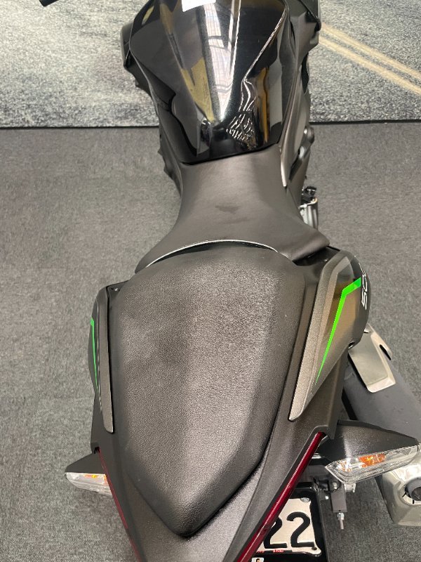 2024 Kawasaki Z500 Black