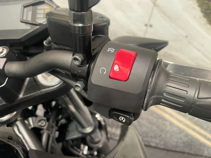 2024 Kawasaki Z500 Black
