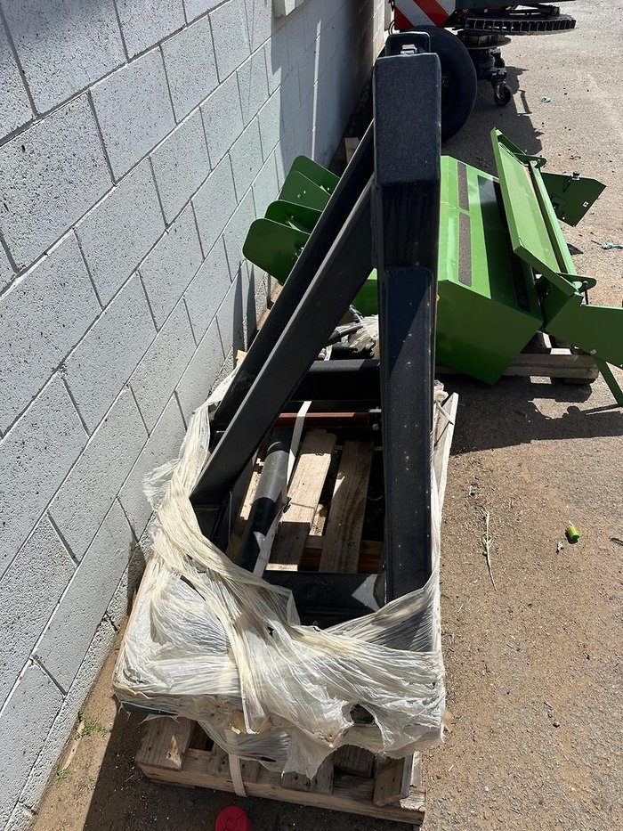 2024 Sturgeon Equipment Scrub Puller