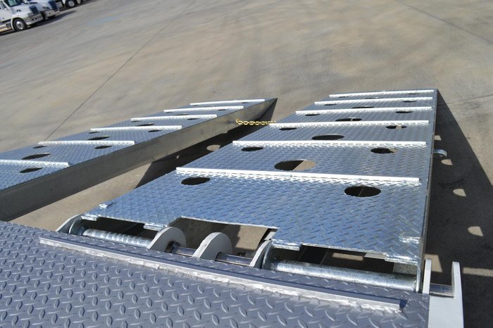 2025 Fuso Shogun FV84 360 White