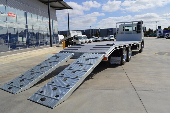 2025 Fuso Shogun FV84 360 White