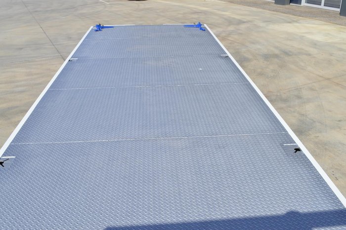 2025 Fuso Shogun FV84 360 White