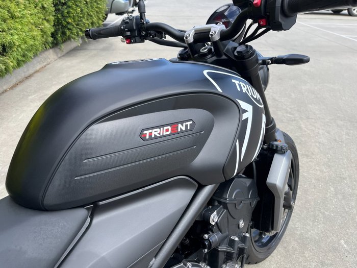 2021 Triumph TRIDENT 660 Black
