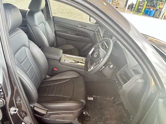 2025 KGM Rexton ELX