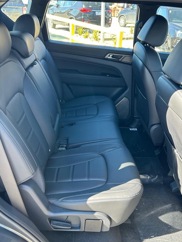 2025 KGM Rexton ELX