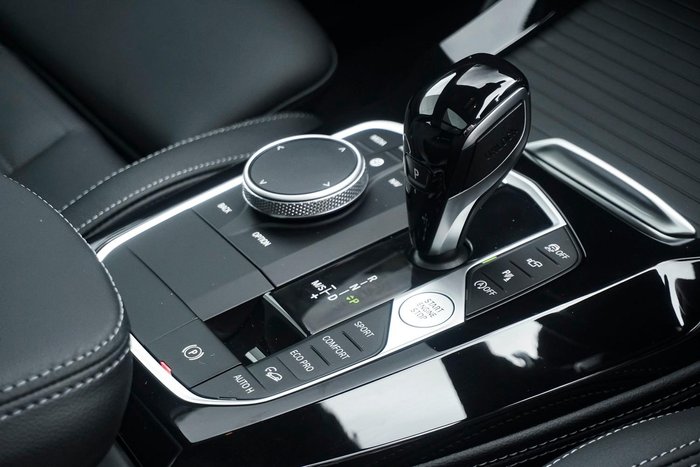 2025 BMW X4 xDrive30i M Sport