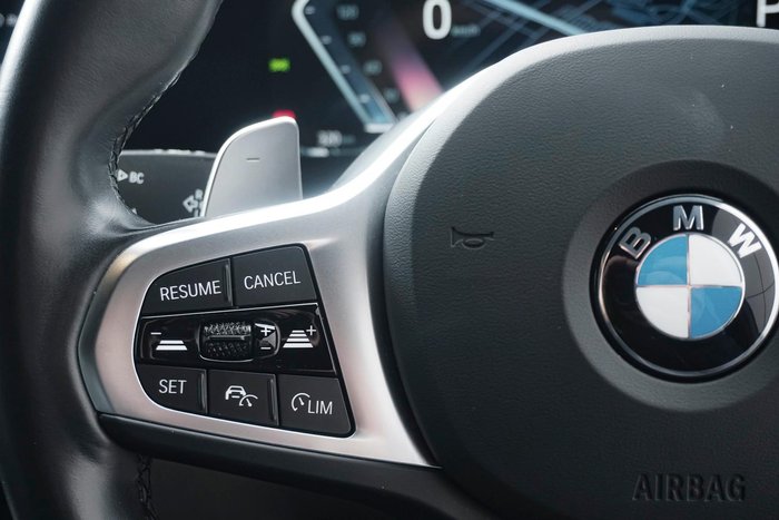 2023 BMW 3 Series 330i Sport Collection
