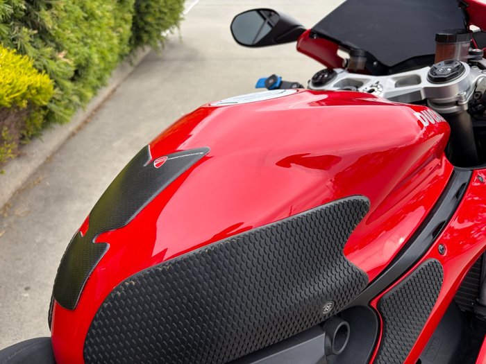 2014 DUCATI 899 PANIGALE Red