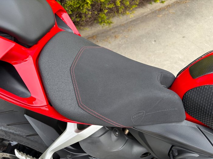 2014 DUCATI 899 PANIGALE Red