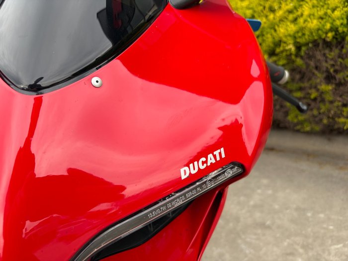 2014 DUCATI 899 PANIGALE Red