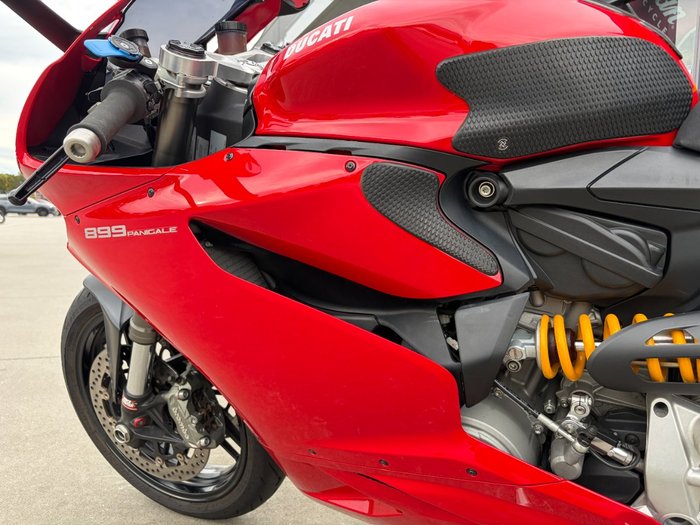 2014 DUCATI 899 PANIGALE Red