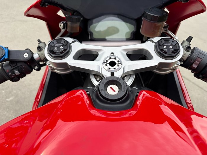2014 DUCATI 899 PANIGALE Red