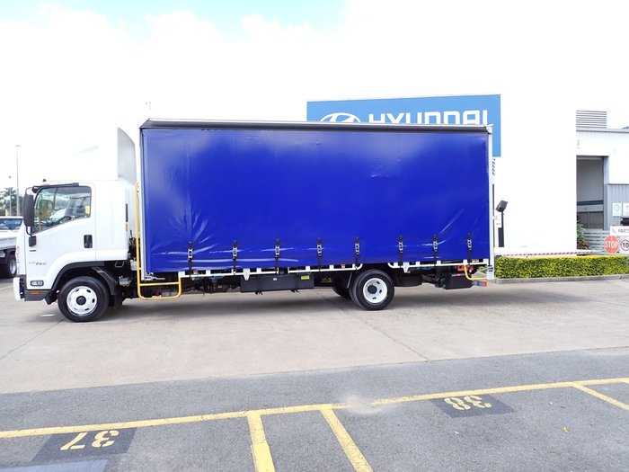 2021 ISUZU FRR 110-260