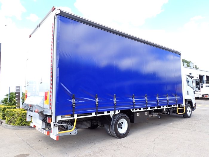 2021 ISUZU FRR 110-260