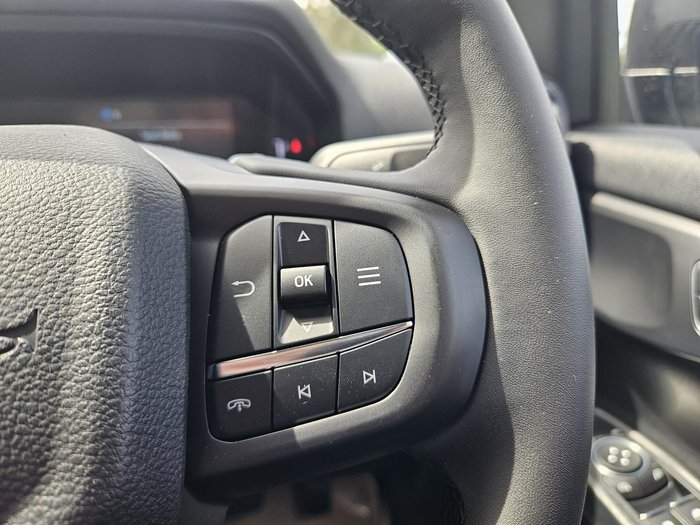 2025 Ford Everest Black Edition MY25.50 4X4 Dual Range Alabaster White