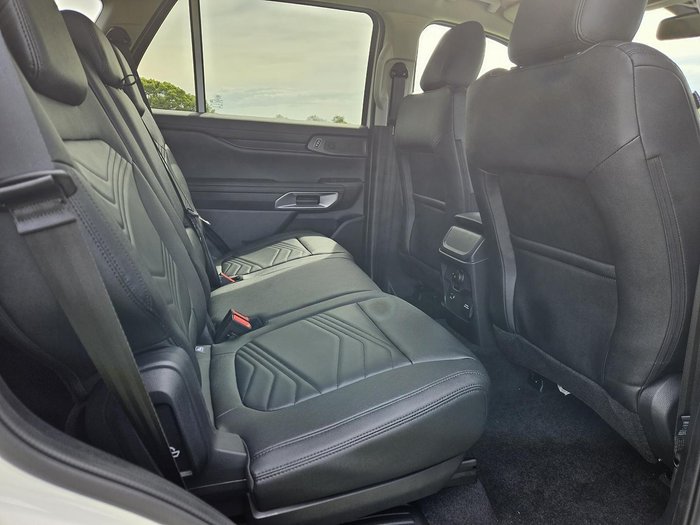 2025 Ford Everest Black Edition MY25.50 4X4 Dual Range Alabaster White